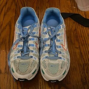 Nike Kids Blue and White Sneakers